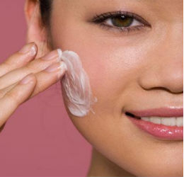 孚美达®乳膏（氟轻松氢醌维A酸乳膏）正式进入临床即将在国内上市，看看美国医生怎么说?